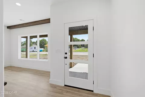 Entry Way - 2209 Modern Avenue Carthage Mo 64836 Ave, Carthage, MO 64836 photo 1 of 1