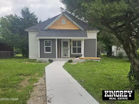 2217 S Adele Avenue Joplin Mo 64804 Ave, Joplin, MO 64804