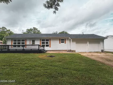710 Freeman Road Neosho Mo 64850 Rd, Neosho, MO 64850