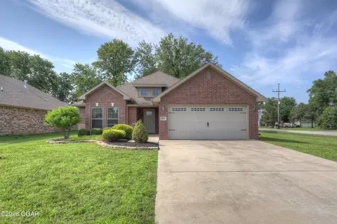 1812 Betenbough Way Webb City Mo 64870 Way, Webb City, MO 64870