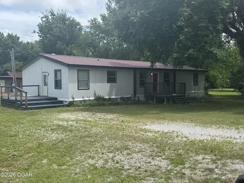 910 Texas Avenue Baxter Springs Ks 66713 Ave, Baxter Springs, KS 66713