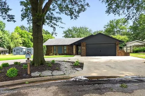 3303 W 2nd Street Coffeyville Ks 67337 St, Coffeyville, KS 67337