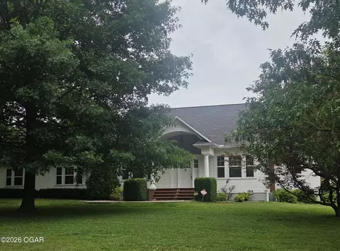 2363 W 2413 W Oak Street Carthage Mo 64836 St, Carthage, MO 64836