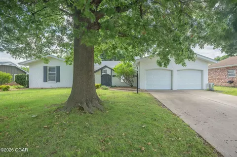2905 S Illinois Avenue Joplin Mo 64804 Ave, Joplin, MO 64804