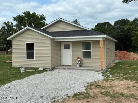 306 Stone Cottage Drive Sarcoxie Mo 64862 Dr, Sarcoxie, MO 64862