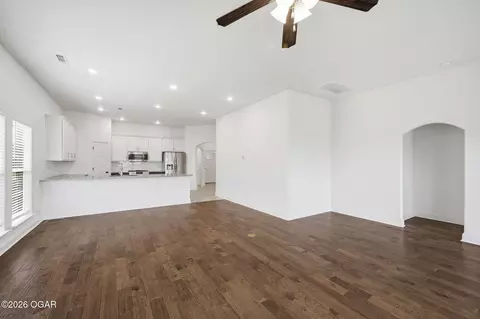 Living - 2201 Mardale Circle Joplin Mo 64804 Cir, Joplin, MO 64804 photo 2 of 3