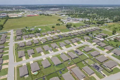 View/Area - 2201 Mardale Circle Joplin Mo 64804 Cir, Joplin, MO 64804 photo 5 of 8