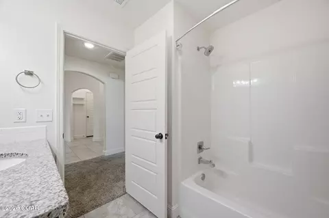 Entry Way - 2201 Mardale Circle Joplin Mo 64804 Cir, Joplin, MO 64804 photo 1 of 3