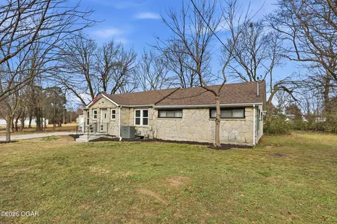 Other - 305 W Maple Street Diamond Mo 64840 St, Diamond, MO 64840 photo 2 of 9