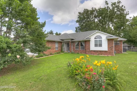 2825 Jamestown Circle Joplin Mo 64804 Cir, Joplin, MO 64804