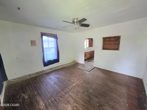 211 Main Street Monett Mo 65708 St, Monett, MO 65708 photo 5