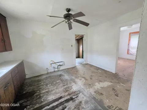 211 Main Street Monett Mo 65708 St, Monett, MO 65708 photo 8