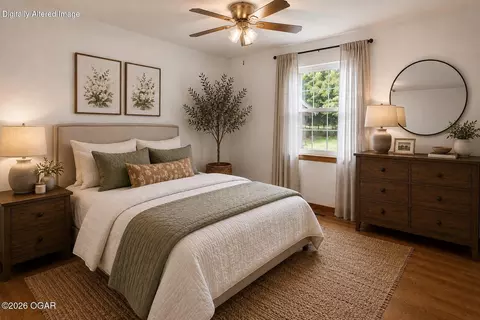 Bedroom - 101 Bear Lane Seneca Mo 64865 Ln, Seneca, MO 64865 photo 2 of 4