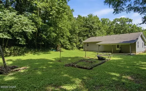 Exterior - 101 Bear Lane Seneca Mo 64865 Ln, Seneca, MO 64865 photo 6 of 7
