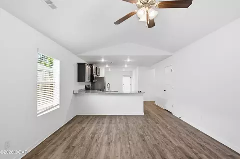 Living - 313 Eagle Edge Drive Duenweg Mo 64841 Dr, Duenweg, MO 64841 photo 1 of 2