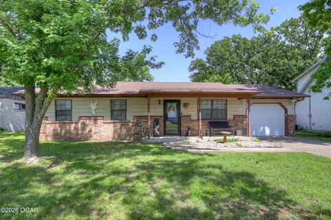 3423 S Sergeant Avenue Joplin Mo 64804 Ave, Joplin, MO 64804