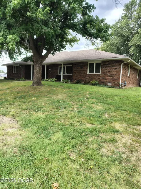 2147 Forest Drive Carthage Mo 64836 Dr, Carthage, MO 64836