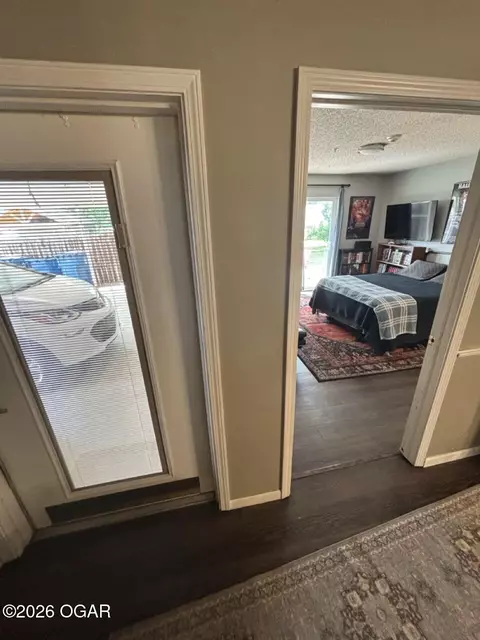 Entry Way - 2147 Forest Drive Carthage Mo 64836 Dr, Carthage, MO 64836 photo 16 of 22