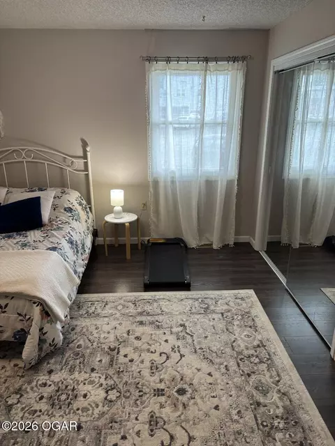 Bedroom - 2147 Forest Drive Carthage Mo 64836 Dr, Carthage, MO 64836 photo 7 of 20