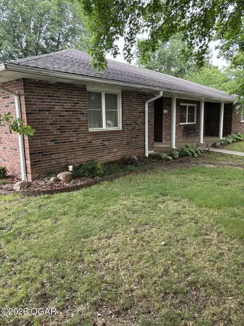 Exterior - 2147 Forest Drive Carthage Mo 64836 Dr, Carthage, MO 64836 photo 9 of 14