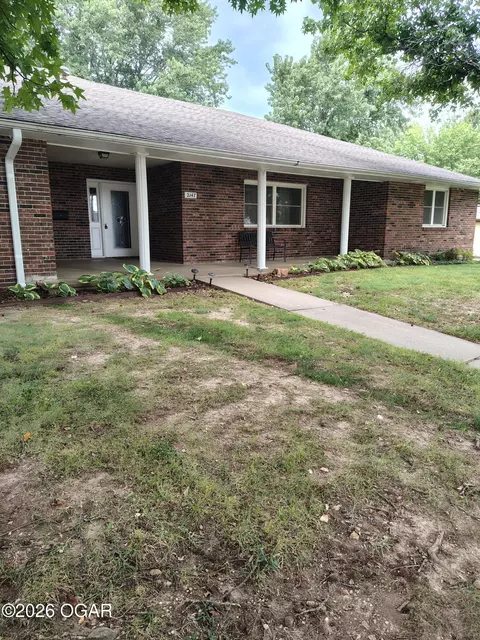 Exterior - 2147 Forest Drive Carthage Mo 64836 Dr, Carthage, MO 64836 photo 1 of 14
