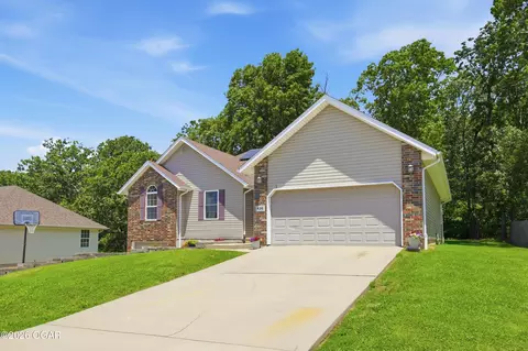 426 Ravenwood Circle Neosho Mo 64850, Neosho, MO 64850