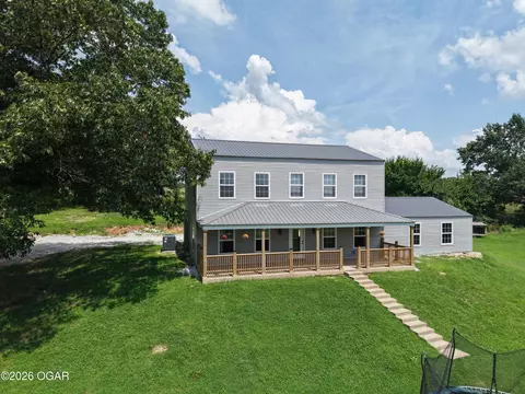 6250 Palm Road Neosho Mo 64850 Rd, Neosho, MO 64850