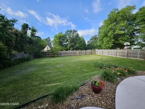 Exterior - 1011 3rd Street Monett Mo 65708 St, Monett, MO 65708 photo 6 of 14