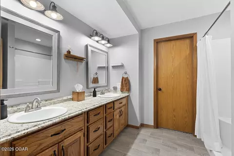 Bath - 202 Briarbrook Drive Carl Junction Mo 64834 Dr, Carl Junction, MO 64834 photo 1 of 4