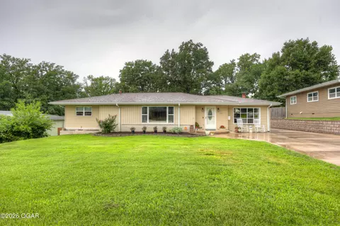 2521 E Markwardt Street Joplin Mo 64801 St, Joplin, MO 64801