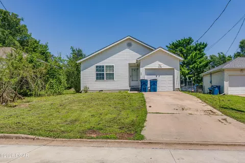 841 S Brownell Avenue Joplin Mo 64801 Ave, Joplin, MO 64801