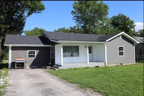 1209 Euclid Avenue Joplin Mo 64801 Ave, Joplin, MO 64801