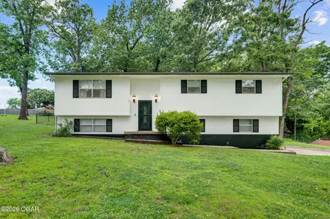 134 Valleyview Drive Joplin Mo 64804 Dr, Joplin, MO 64804