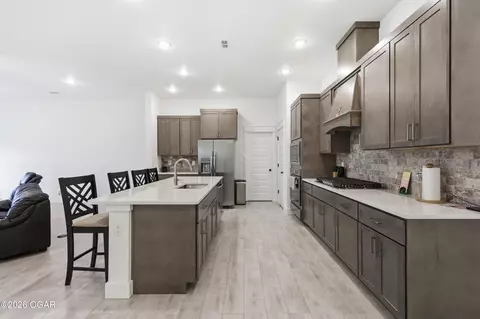 Kitchen - 902 Silver Oaks Drive Carl Junction Mo 64834 Dr, Carl Junction, MO 64834 photo 3 of 5