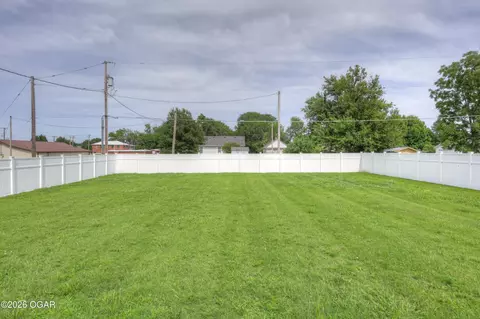 2019 S Adele Avenue Joplin Mo 64804 Ave, Joplin, MO 64804 photo 3