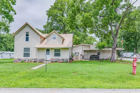 411 Maiden Lane Jasper Mo 64755 Ln, Jasper, MO 64755