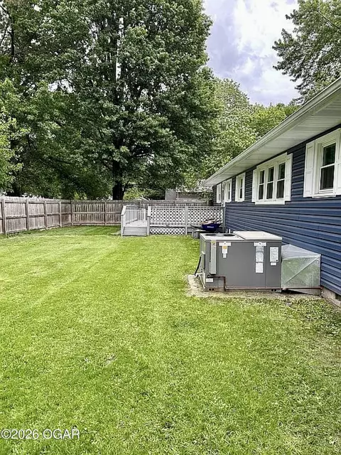 Exterior - 121 Maiden Lane Jasper Mo 64755 Ln, Jasper, MO 64755 photo 9 of 9