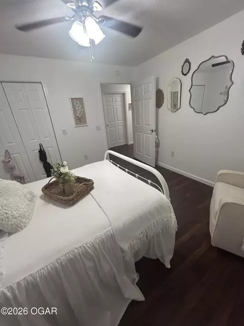 Bedroom - 121 Maiden Lane Jasper Mo 64755 Ln, Jasper, MO 64755 photo 6 of 6