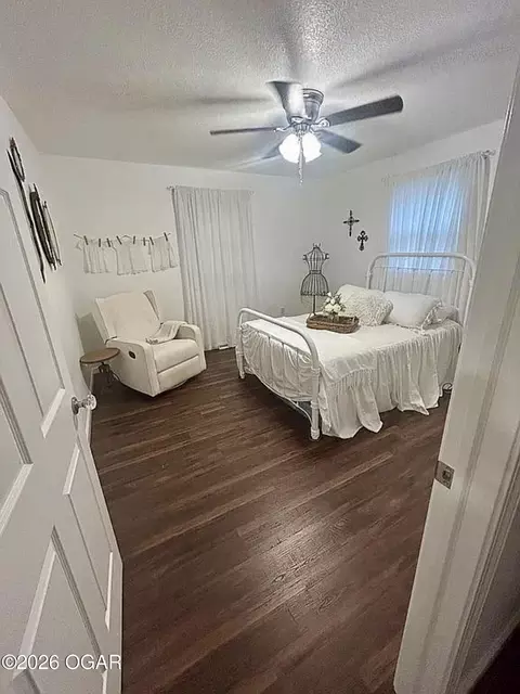Bedroom - 121 Maiden Lane Jasper Mo 64755 Ln, Jasper, MO 64755 photo 2 of 2