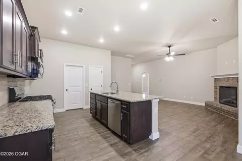2011 Eagle Drive Neosho Mo 64850 Dr, Neosho, MO 64850 photo 14