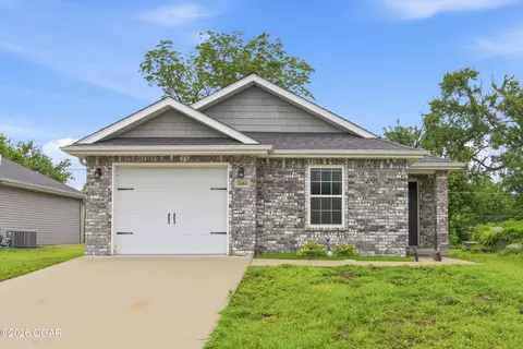 1604 S Minnesota Avenue Joplin Mo 64804 Ave, Joplin, MO 64804