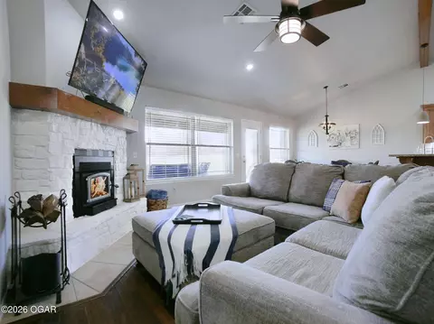 Living - 31948 Dogwood Circle Afton Ok 74331 Cir, Afton, OK 74331 photo 1 of 2