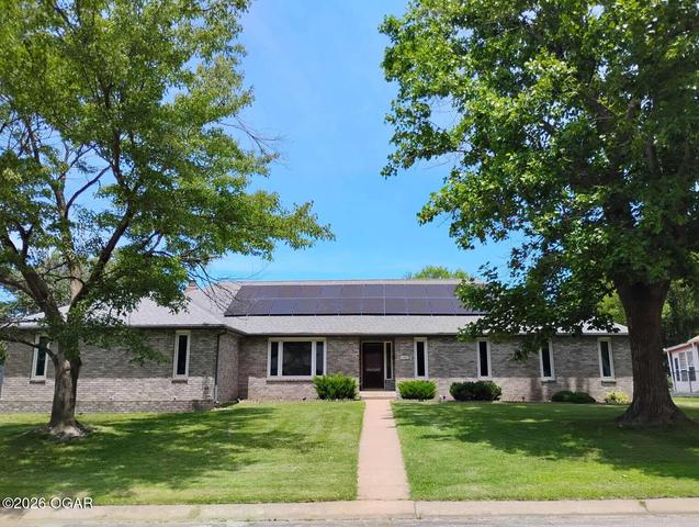 1901 Laura Lane Joplin Mo 64801 Ln, Joplin, MO 64801