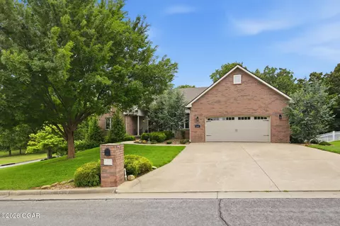 2401 Stinnet Drive Joplin Mo 64804 Dr, Joplin, MO 64804