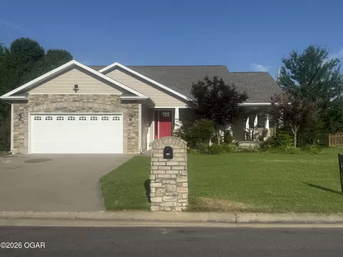 2812 S Monroe Avenue Joplin Mo 64804 Ave, Joplin, MO 64804