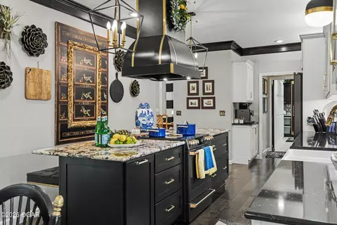 Kitchen - 27 SE 11th Road Lamar Mo 64759 Rd, Lamar, MO 64759 photo 6 of 10