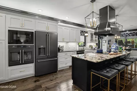 Kitchen - 27 SE 11th Road Lamar Mo 64759 Rd, Lamar, MO 64759 photo 1 of 10