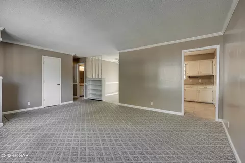 1409 E 6th Street Joplin Mo 64801 St, Joplin, MO 64801 photo 3