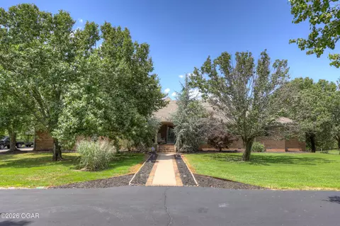 1426 E State Line Road Baxter Springs Ks 66713 Rd, Baxter Springs, KS 66713