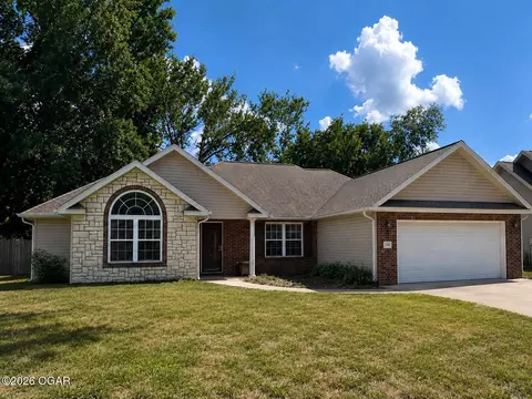 122 Jill Boulevard Webb City Mo 64870 Blvd, Webb City, MO 64870